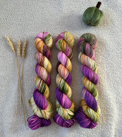 Blossom - Cozy Gaming - Dyed to Order (3-5 weeks)